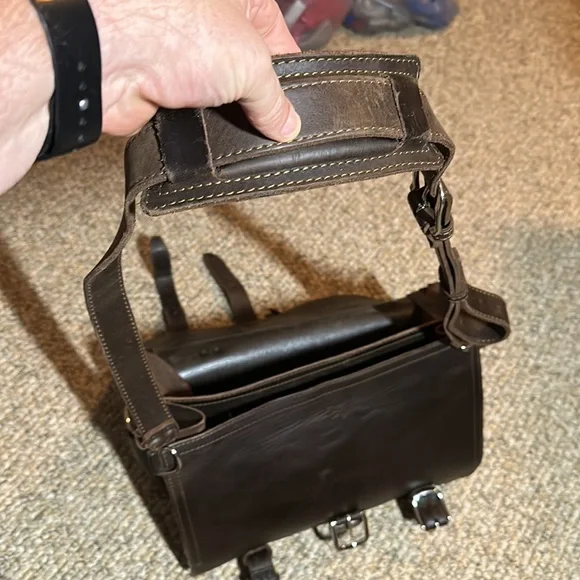 COPY - World Famous Saddleback large classic leather briefcase carry bag